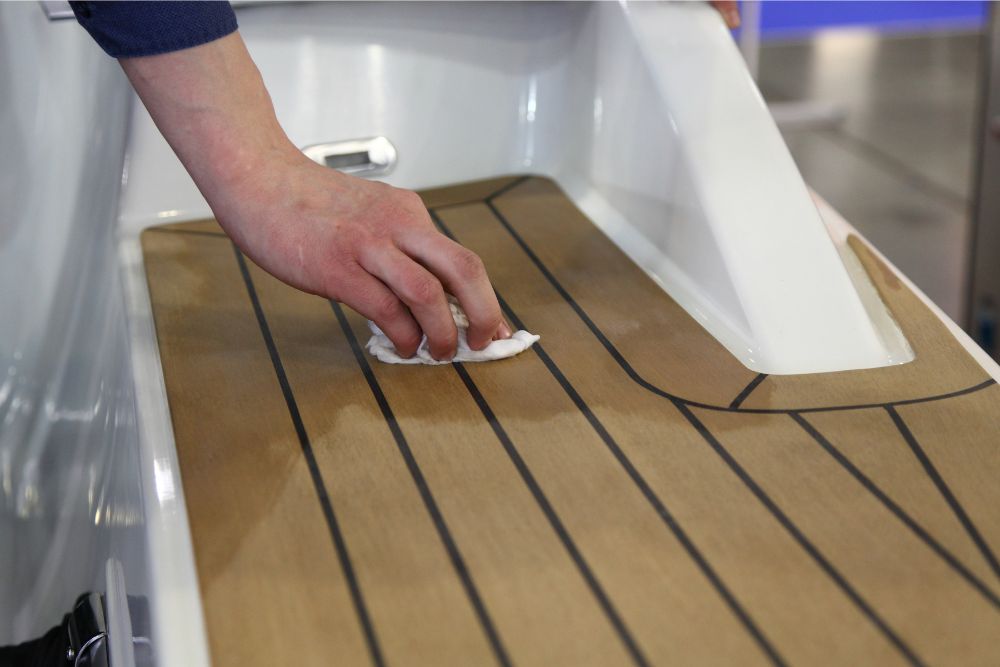 ER-LAC’s Teak Care: Enhancing and Protecting Wooden Surfaces on Yachts